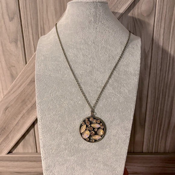 Necklace - Picture 1 of 1